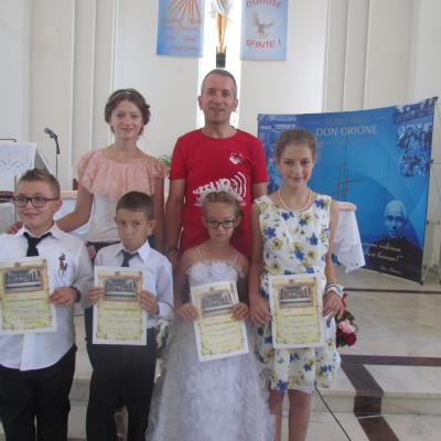 29 iulie - 2 august: Sprânceana: Campus "Treziţi lumea"