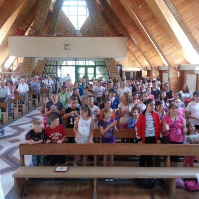 30 iulie - 5 august: Slănic Moldova: Campusul "Sfinţii, prietenii copiilor"