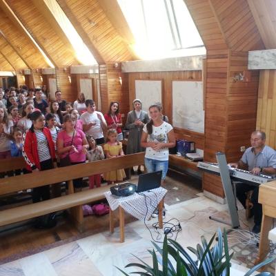 30 iulie - 5 august: Slănic Moldova: Campusul "Sfinţii, prietenii copiilor"