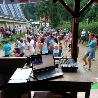 30 iulie - 5 august: Slănic Moldova: Campusul "Sfinţii, prietenii copiilor"
