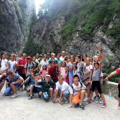 30 iulie - 5 august: Slănic Moldova: Campusul "Sfinţii, prietenii copiilor"