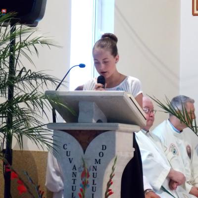 1 august: Ciugheş: Liturghia de mulţumire a părintelui Ieronim Budulai pentru 50 ani de Preoţie