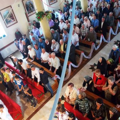 1 august: Ciugheş: Liturghia de mulţumire a părintelui Ieronim Budulai pentru 50 ani de Preoţie