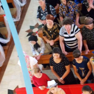1 august: Ciugheş: Liturghia de mulţumire a părintelui Ieronim Budulai pentru 50 ani de Preoţie