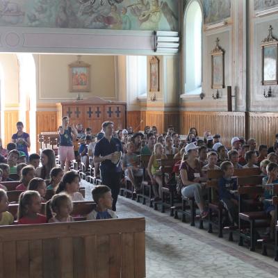 3-9 august: Buruieneşti: Campus "Prietenia în culori"