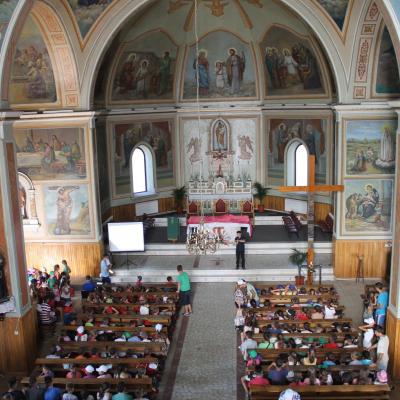 3-9 august: Buruieneşti: Campus "Prietenia în culori"