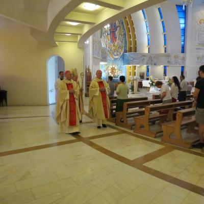 4 august: Iaşi: Liturghie celebrată de cardinalul Joachim Meisner