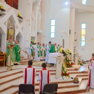 5 august: Bacău (centru): Cardinalul Meisner s-a întâlnit cu catolicii din zona Bacăului