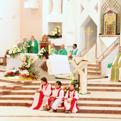 5 august: Bacău (centru): Cardinalul Meisner s-a întâlnit cu catolicii din zona Bacăului