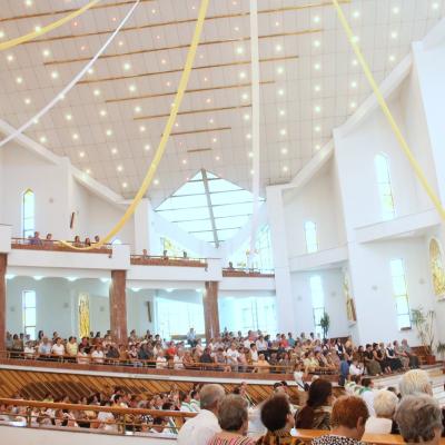 5 august: Bacău (centru): Cardinalul Meisner s-a întâlnit cu catolicii din zona Bacăului