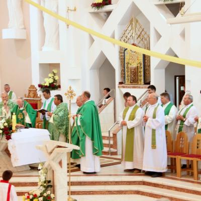 5 august: Bacău (centru): Cardinalul Meisner s-a întâlnit cu catolicii din zona Bacăului
