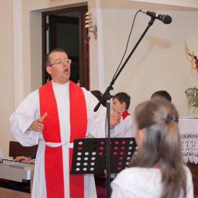 9 august: Suceava: Conferirea sfântului Mir şi vizita cardinalului Ioachim Meisner