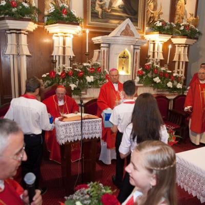 9 august: Suceava: Conferirea sfântului Mir şi vizita cardinalului Ioachim Meisner