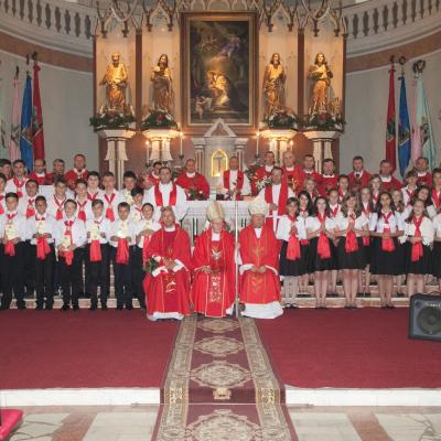9 august: Suceava: Conferirea sfântului Mir şi vizita cardinalului Ioachim Meisner