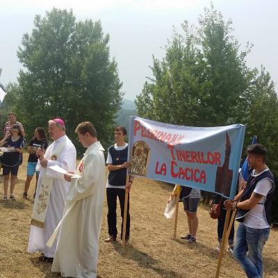 14 august: Pelerinajul tinerilor la Cacica. Foto: Carmen Olaru