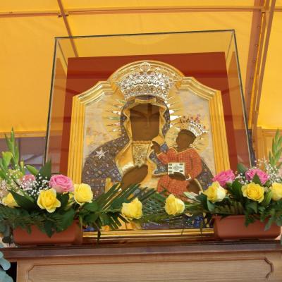 15 august: Pelerinajul de la Cacica 2015