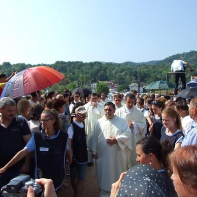 15 august: Pelerinajul de la Cacica 2015