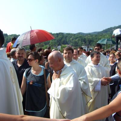 15 august: Pelerinajul de la Cacica 2015