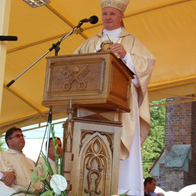 15 august: Pelerinajul de la Cacica 2015