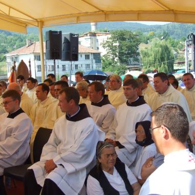 15 august: Pelerinajul de la Cacica 2015