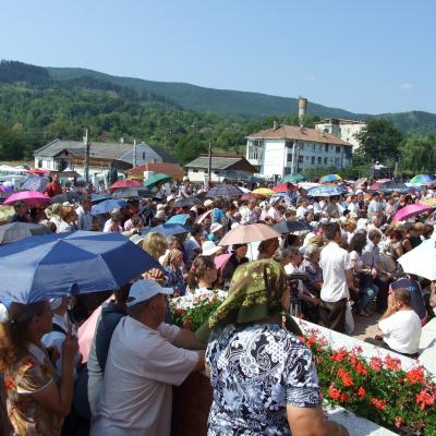 15 august: Pelerinajul de la Cacica 2015