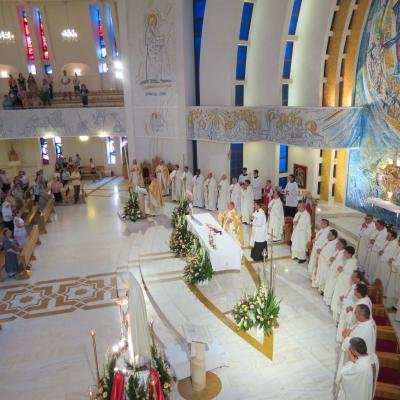 15 august: Iaşi: Hramul catedralei "Adormirea Maicii Domnului"