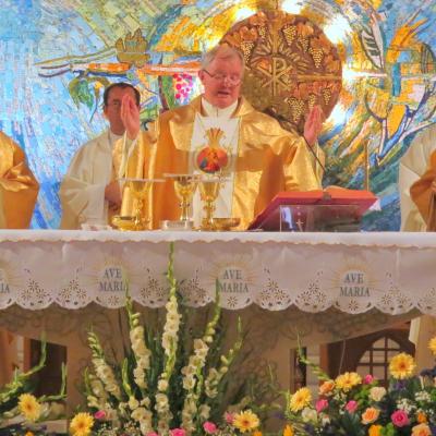 15 august: Iaşi: Hramul catedralei "Adormirea Maicii Domnului"