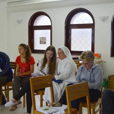 16-20 august: Viişoara: Exerciţii spirituale pentru tinere
