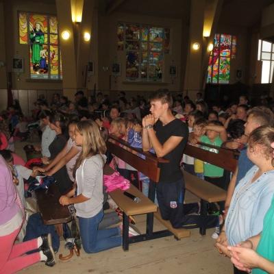 17-23 august: Lespezi: Campus "În căutarea fericirii"