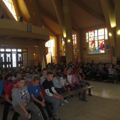 17-23 august: Lespezi: Campus "În căutarea fericirii"