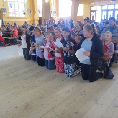 17-23 august: Lespezi: Campus "În căutarea fericirii"