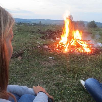 17-23 august: Lespezi: Campus "În căutarea fericirii"