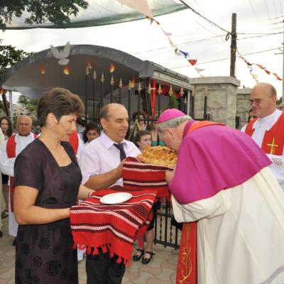 17 august: Luncaşi: Administrarea Mirului