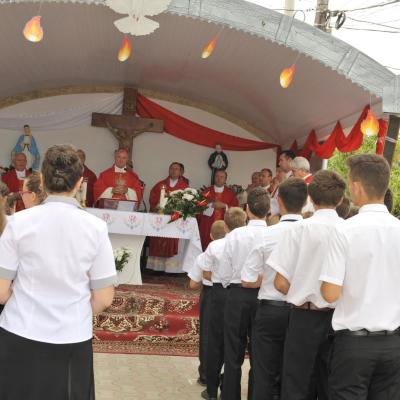 17 august: Luncaşi: Administrarea Mirului