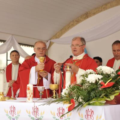 17 august: Luncaşi: Administrarea Mirului