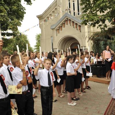 17 august: Luncaşi: Administrarea Mirului