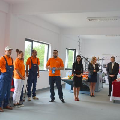 20 august: Iaşi: Caritas lansează atelierul protejat CDC PLAST