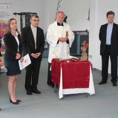 20 august: Iaşi: Caritas lansează atelierul protejat CDC PLAST