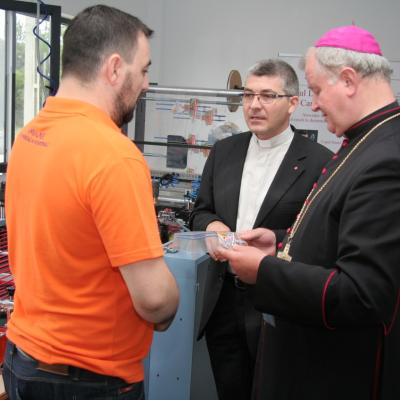 20 august: Iaşi: Caritas lansează atelierul protejat CDC PLAST