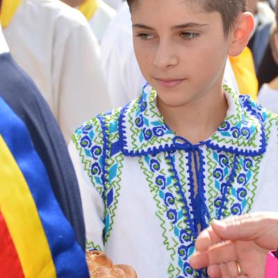 22 august: Traian (NT): Sfinţirea bisericii şi consacrarea altarului. Foto: Ovidiu Bişog