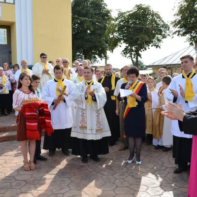 22 august: Traian (NT): Sfinţirea bisericii şi consacrarea altarului. Foto: Ovidiu Bişog