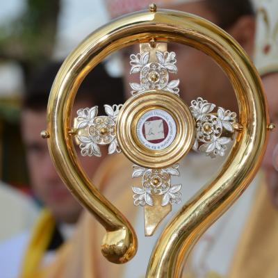 22 august: Traian (NT): Sfinţirea bisericii şi consacrarea altarului. Foto: Ovidiu Bişog