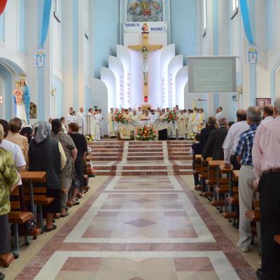 22 august: Tămăşeni: "Iubind-o pe Maria, eu sunt fericit". Hramul parohiei