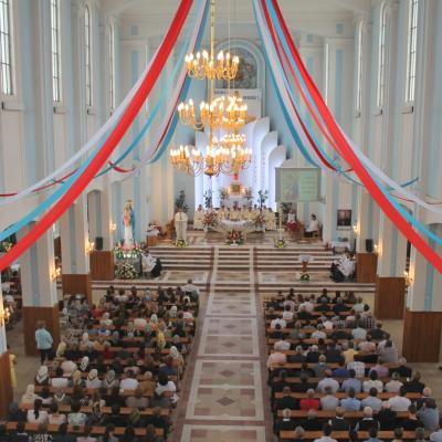 22 august: Tămăşeni: "Iubind-o pe Maria, eu sunt fericit". Hramul parohiei