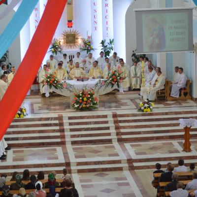 22 august: Tămăşeni: "Iubind-o pe Maria, eu sunt fericit". Hramul parohiei