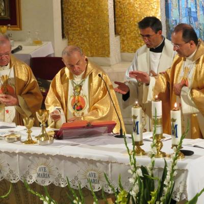 22 august: Iaşi: Hramul catedralei "Sfânta Fecioară Maria, Regină"