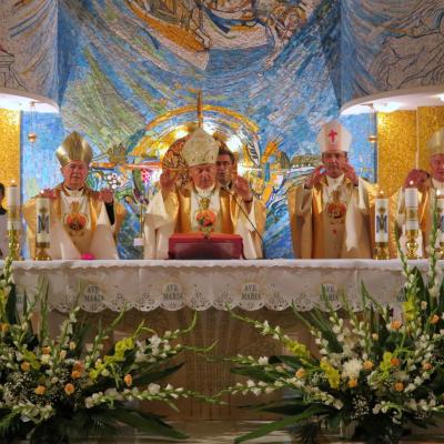 22 august: Iaşi: Hramul catedralei "Sfânta Fecioară Maria, Regină"