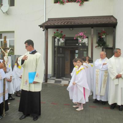 23 august: Horleşti: Sfinţirea bisericii "Trupul şi Sângele Domnului"