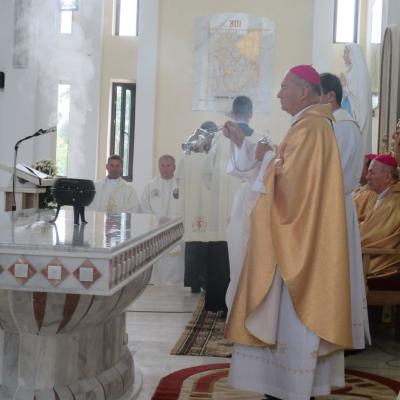 23 august: Horleşti: Sfinţirea bisericii "Trupul şi Sângele Domnului"
