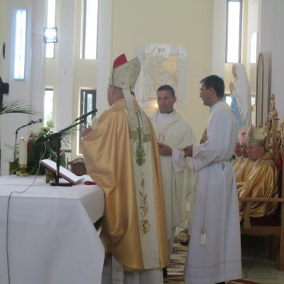 23 august: Horleşti: Sfinţirea bisericii "Trupul şi Sângele Domnului"